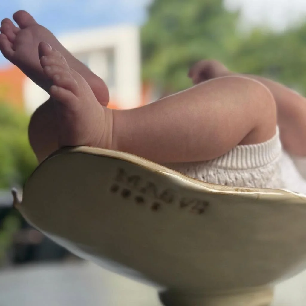 Baby in een Belly Bowl